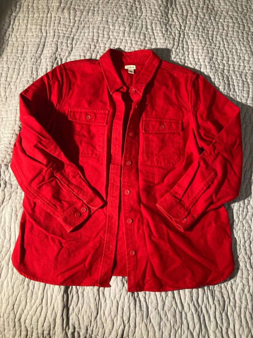 L.L. Bean Heritage Chamois shirt is red size XL petite